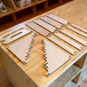 Houten Display – L, XL & XXL | Met of zonder logo