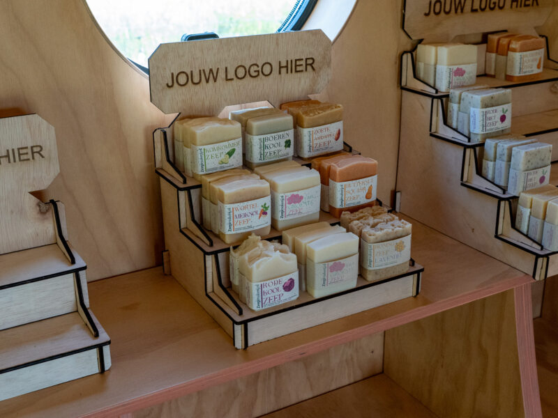 Houten Display – L, XL & XXL | Met of zonder logo